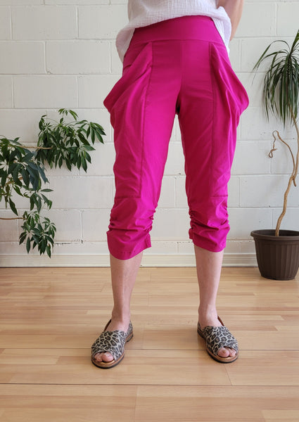 Boomer crop - lite stretch